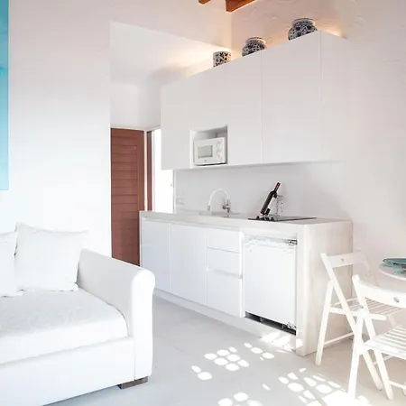 Ibiscus Down Town Location Myconos * Megali Ammos (Mykonos)